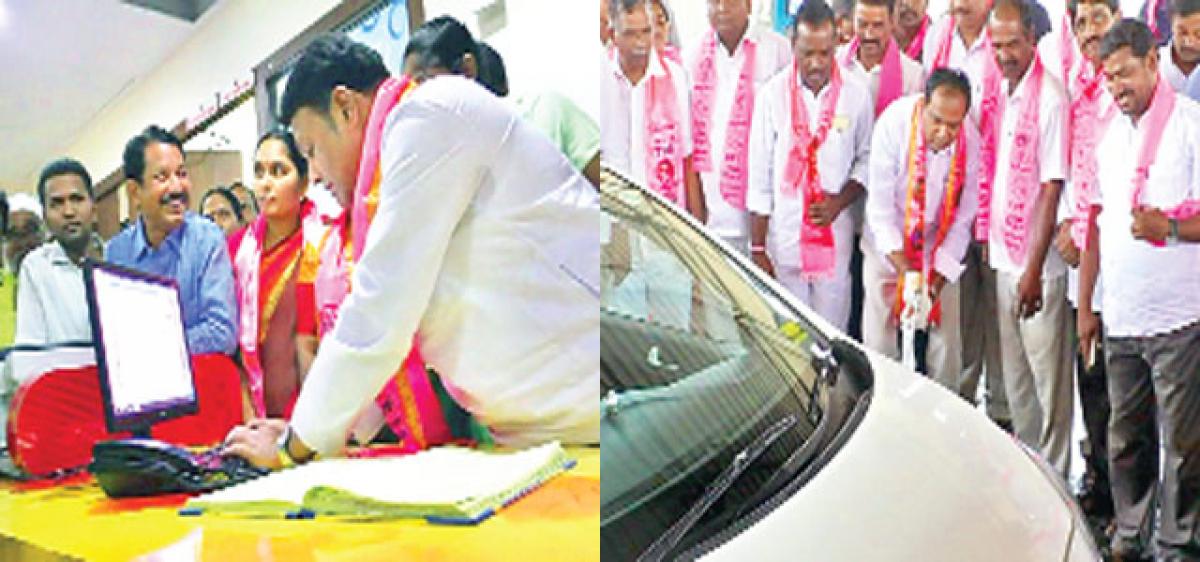 TRS leaders work as labourers