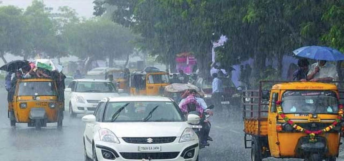 Rain in Telangana, AP to continue