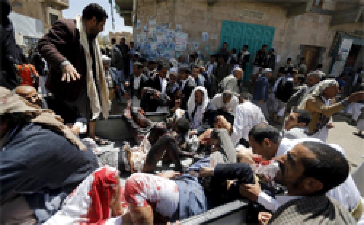 Suicide bombs go off at Yemen mosque kill two