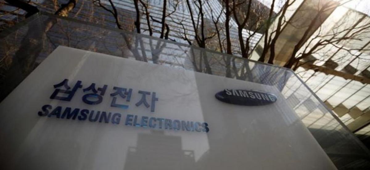 Samsung Electronics names new mobile marketing chief in delayed reshuffle