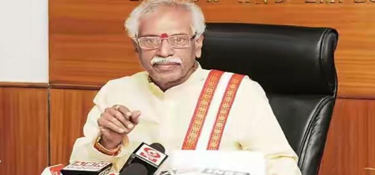 Dattatreya asks Telangana govt to address fluoride issue