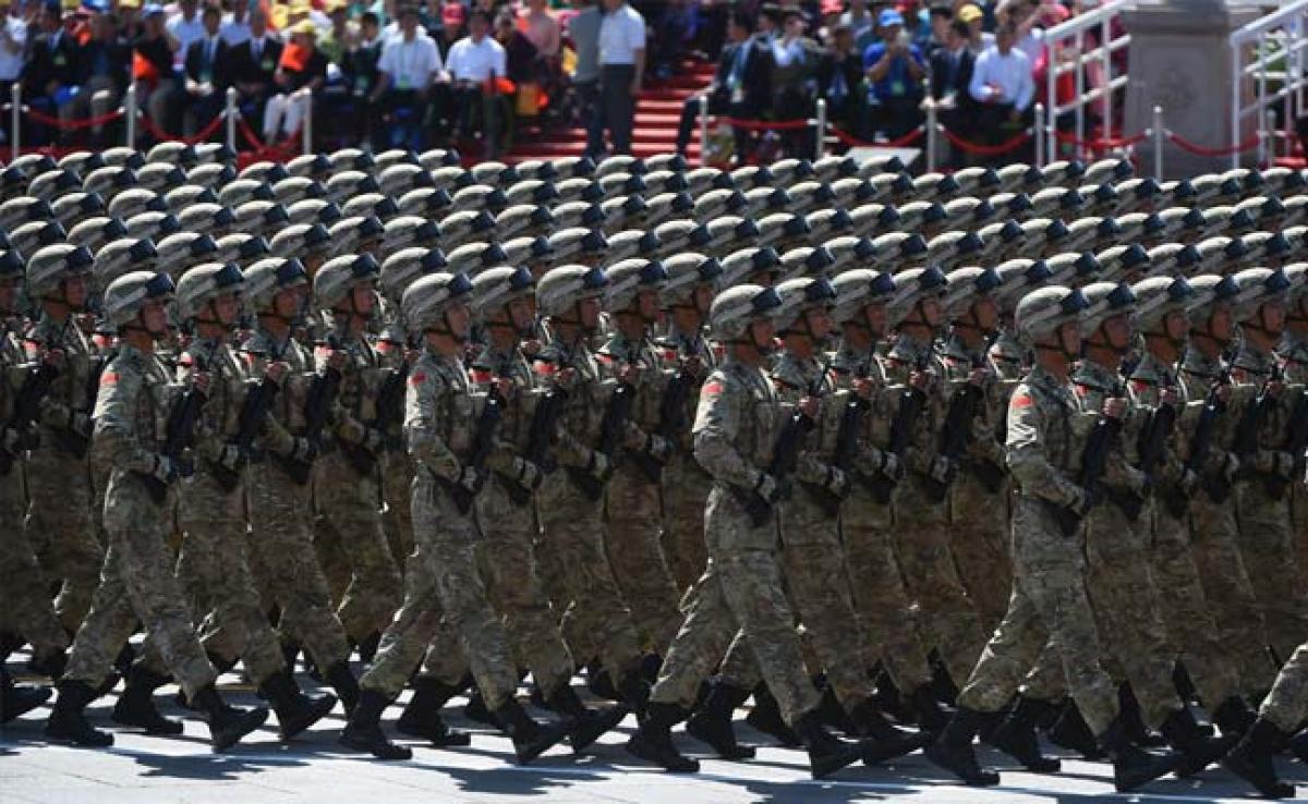 Chinese Military to Layoff 1.70 Lakh Officers: Report