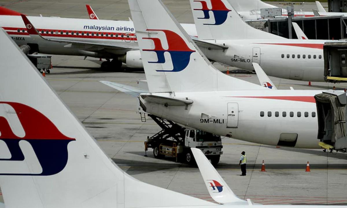 Possible MH370 wreckage found on Tanzanian island