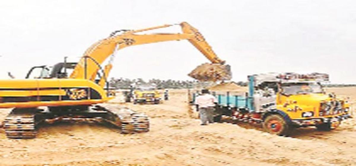 Sand mafia ruling roost in Srikakulam