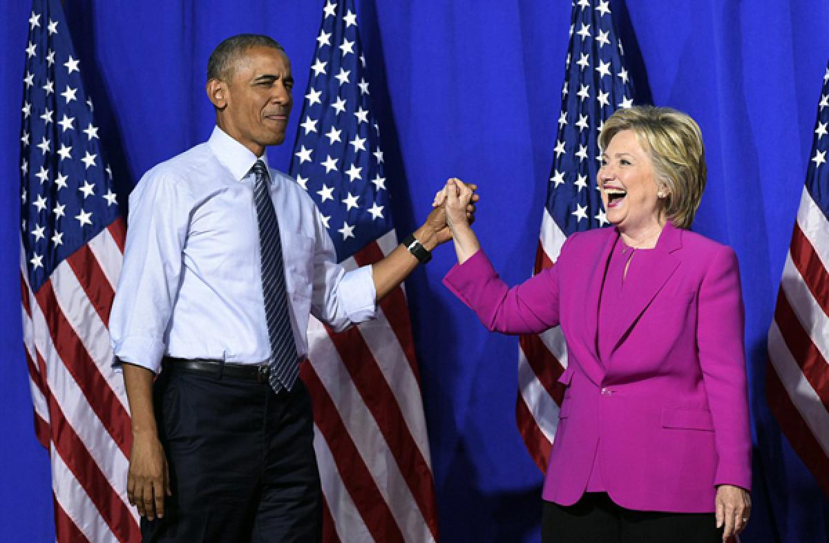 Barack Obama bats for Clinton despite FBI review