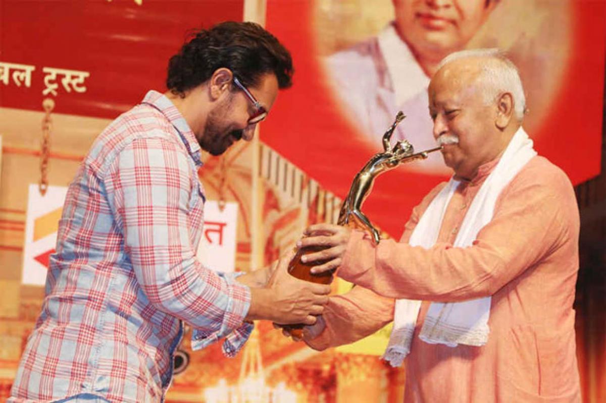 Aamir Khan makes an exception for Dinanath Mangeshkar Award