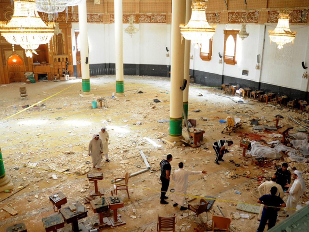 18 suspects arrested for Kuwait bombing