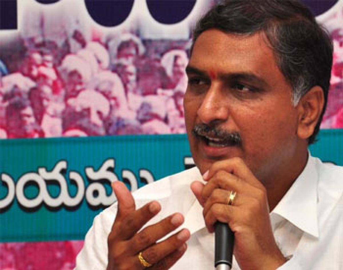 Harish accuses Centre of  leaving cotton farmers in lurch