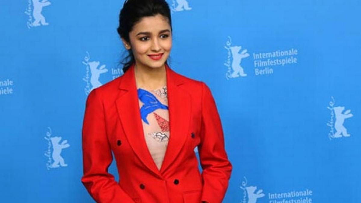 Alia Bhatt suffers shoulder injury