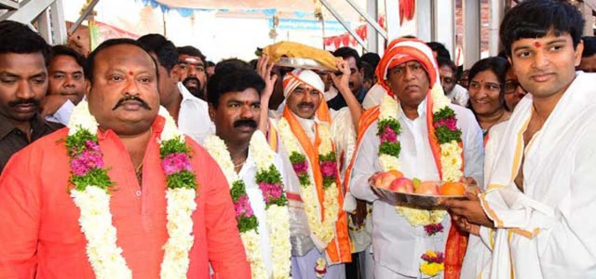 Vemulawada will be developed on a par with Yadadri: Eatala