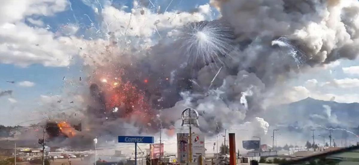 14 die in Mexican fireworks explosion