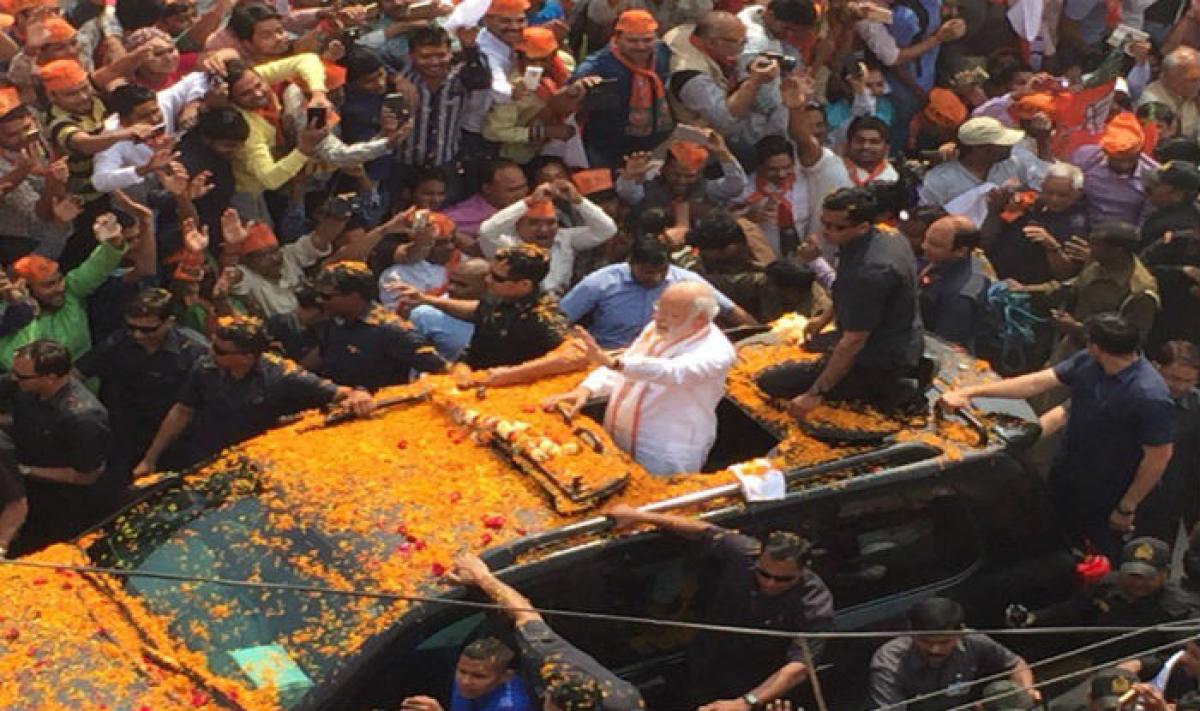 UP Assembly polls: PM Modi concludes road show, offers prayers at Kaal Bhairav temple