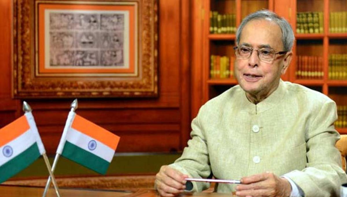 Mukherjee greets Mali on National Day