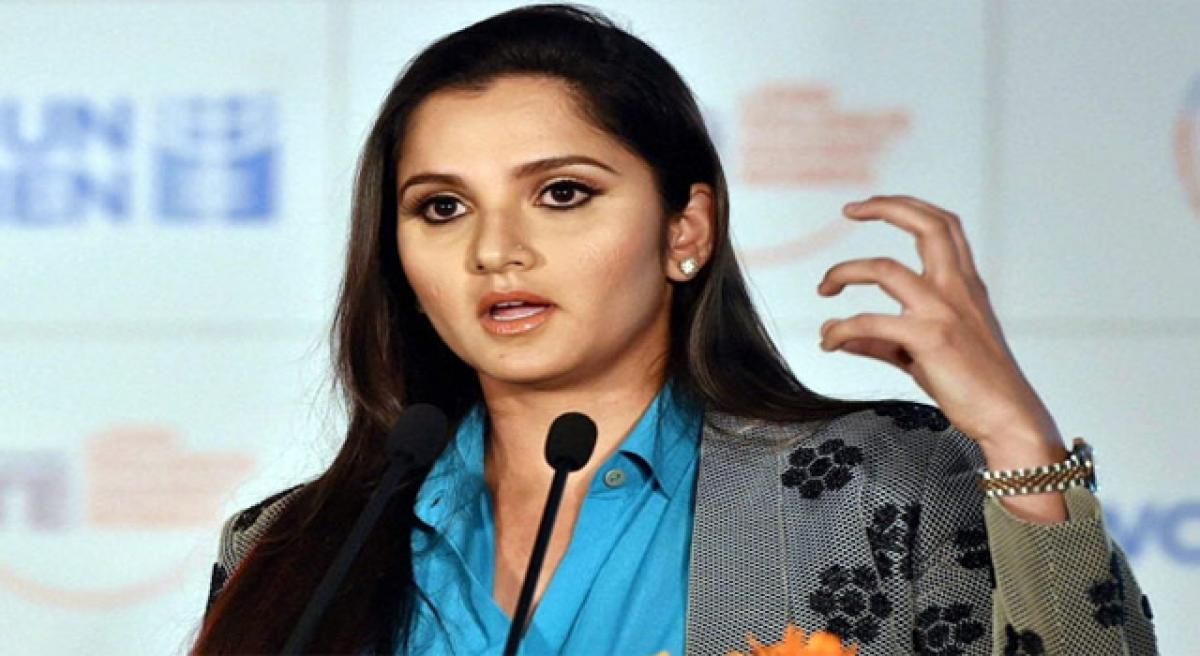 Sania skirts Haritha Haram, stumps all