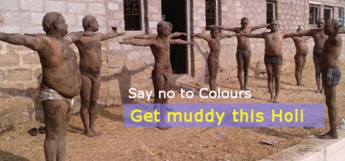 Mud bath on Holi, the festival of colours