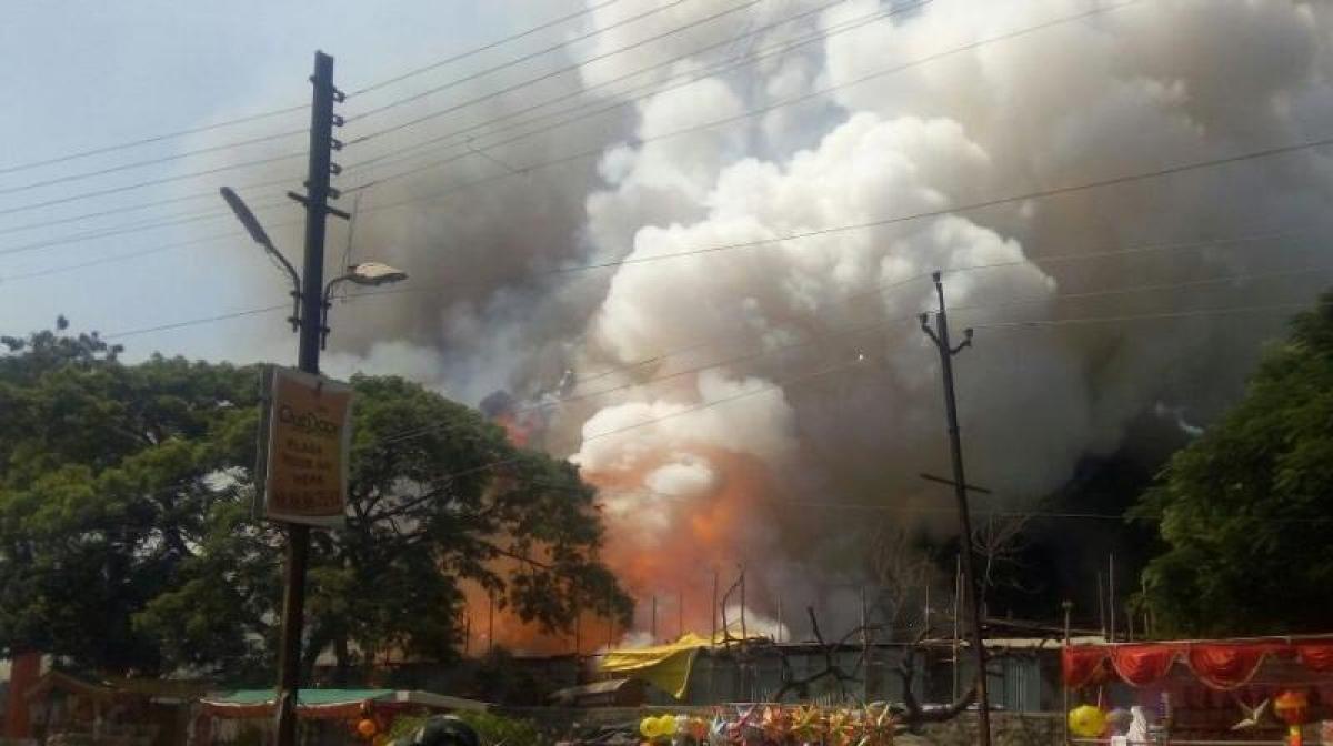 Fire breaks out in crackers market gutting over 150 stalls, 30 vehicles in Aurangabad