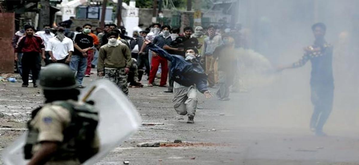 Protests by angry men makes Kashmiris sleepless
