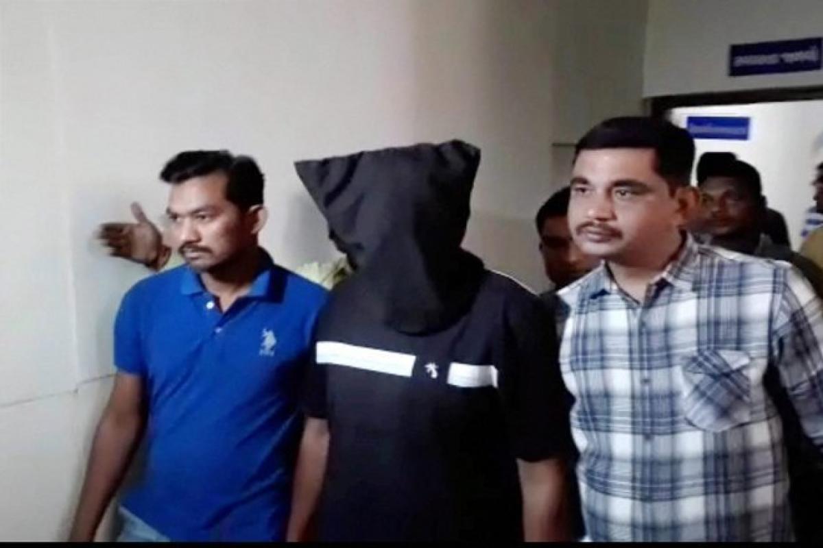 Gujarat: Anti-Terrorsim Squad nab 2 suspected ISIS operatives