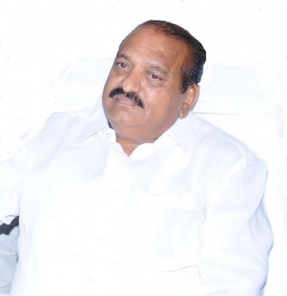 TDP MLA Prabhakar admits to accept bribes