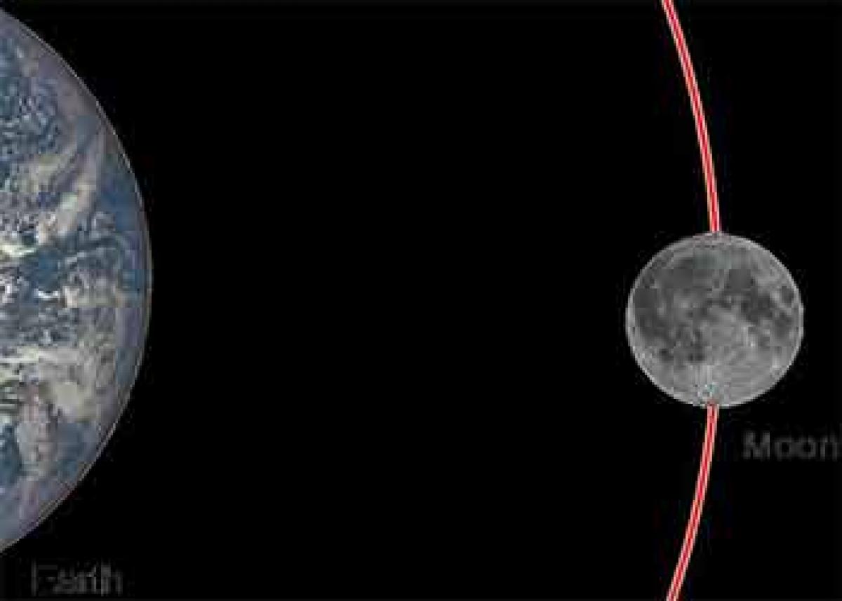 earth-s-gravitational-pull-shrinking-the-moon-nasa