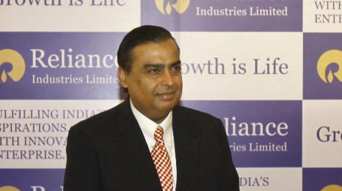 RIL settles over 1 per cent higher; mid cap surges by Rs 5,242 crore