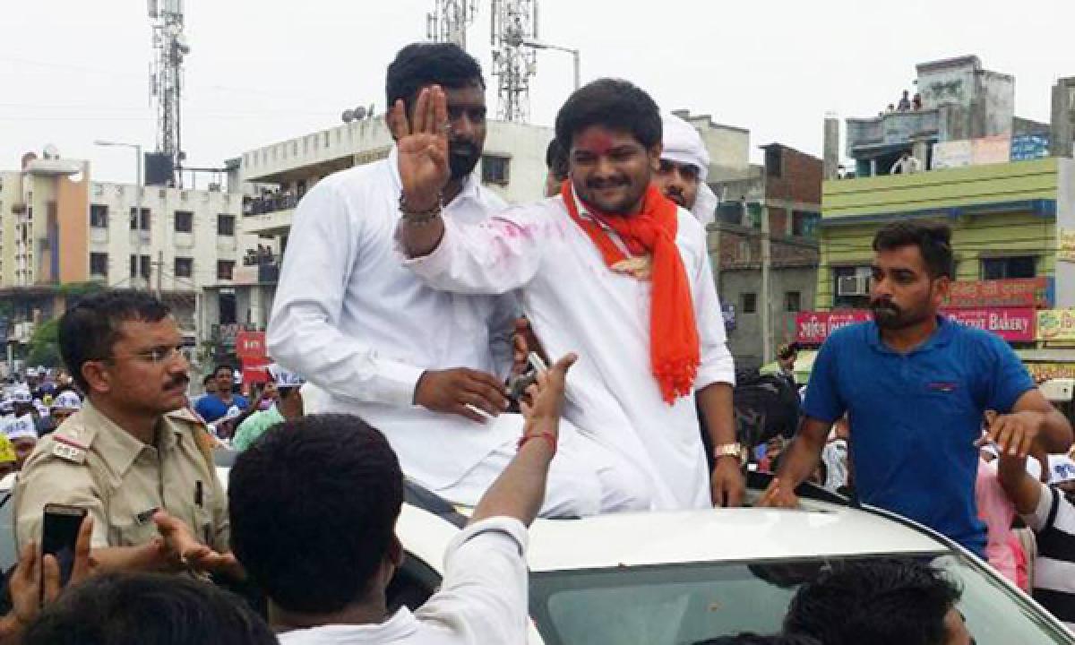 Hardik Patel arrested in Jaipur