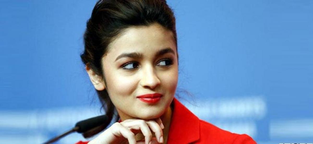 Alia bhatt sets her sights in hollywood