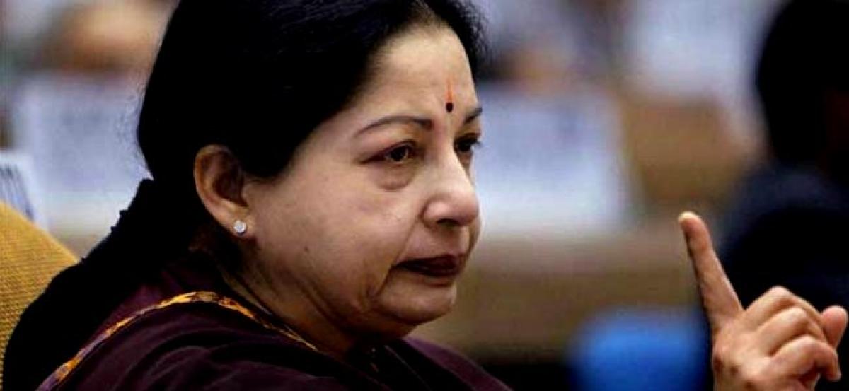 Cauvery row: Karnatakas deliberate defiance against spirit of Constitution, says Jayalalithaa