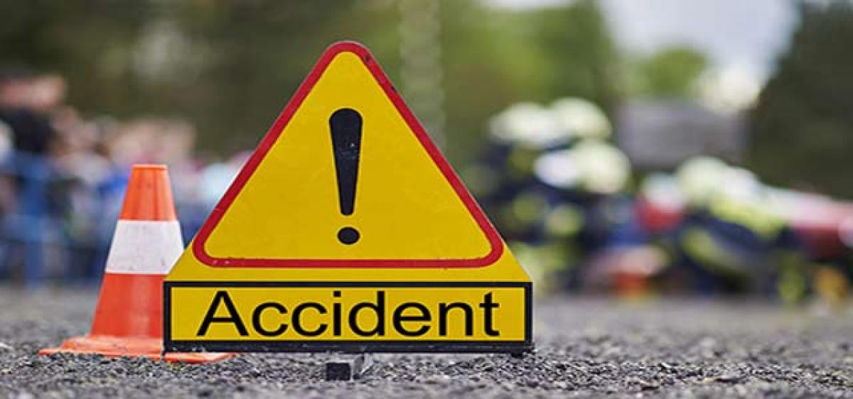 4 of a family killed in road mishap