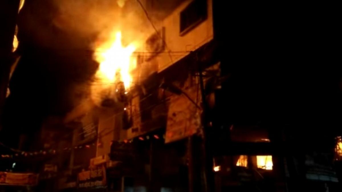 Maharashtra: Seven people killed in fire at hotel