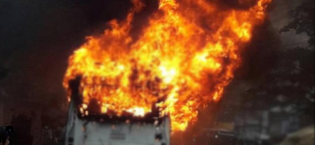 9 burnt alive in Bihar bus fire