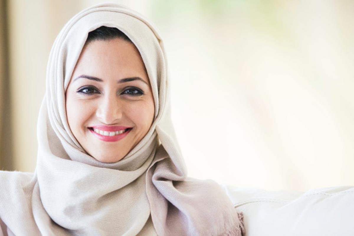 Berlin: Teacher wins compensation case for discrimination over Muslim headscarf