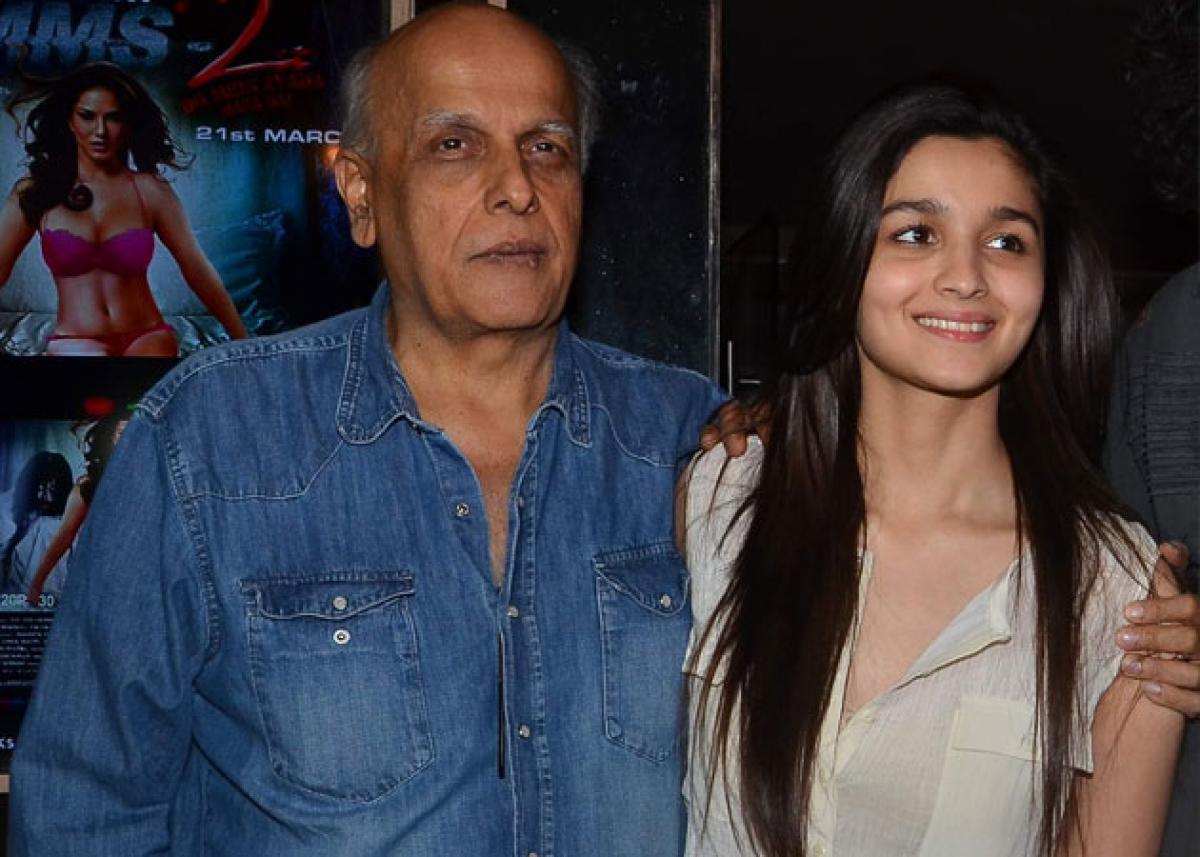 Mahesh Bhatt turns 67, daughters shower love