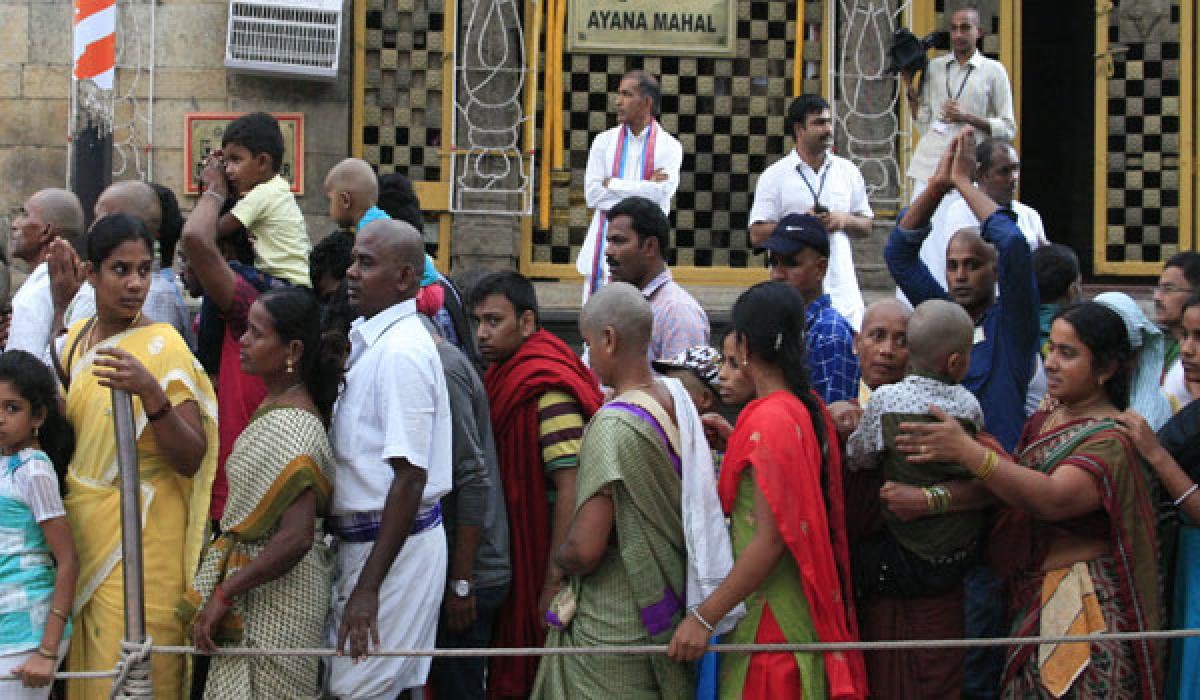 Pilgrim crowd swells at Tirumala