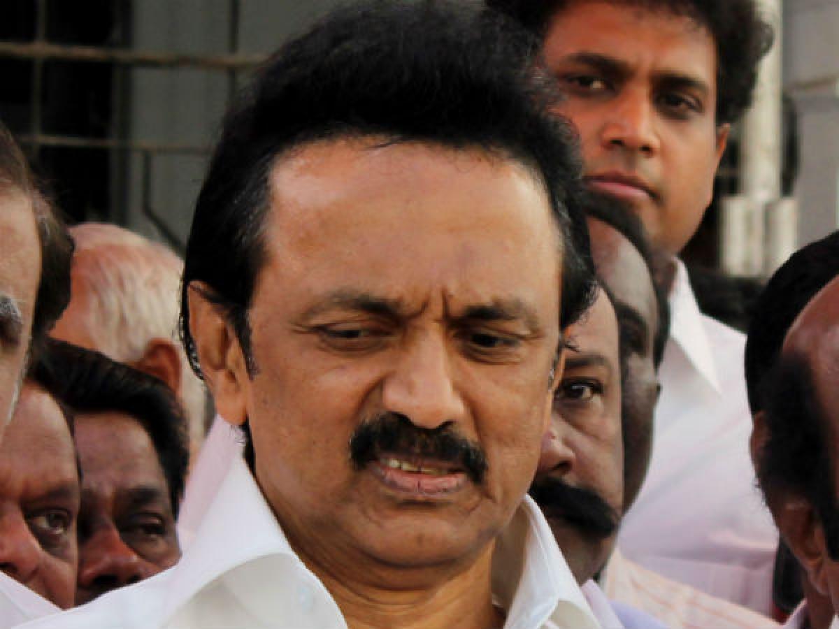 MK Stalin visits Jayalalithaa in hospital, says her condition is improving