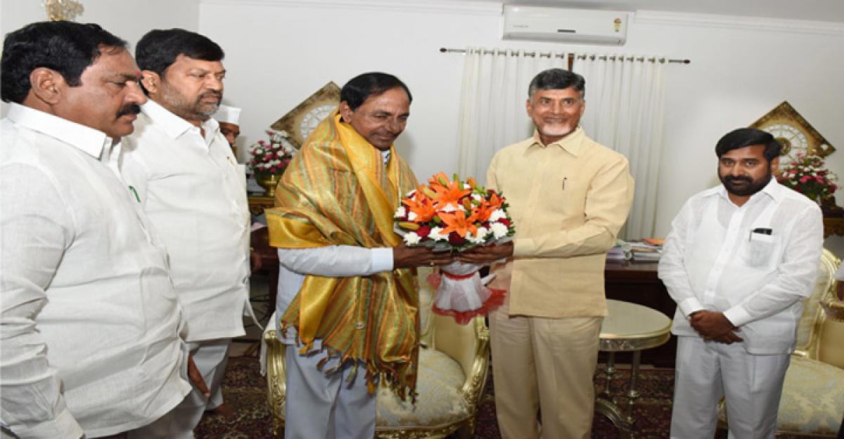 Chandrababu Naidu cordially invites KCR to Amaravati fete