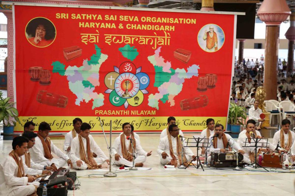 ​Photos: Musical Offering by Sai Youth of Haryana​ and​ Chandigarh States