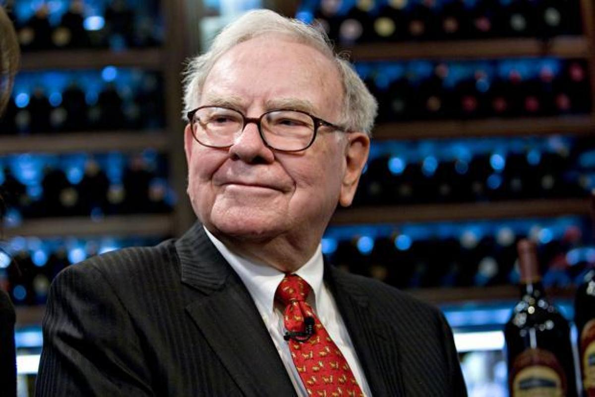 Warren Buffett Sells A Third Of Stake In IBM: Report