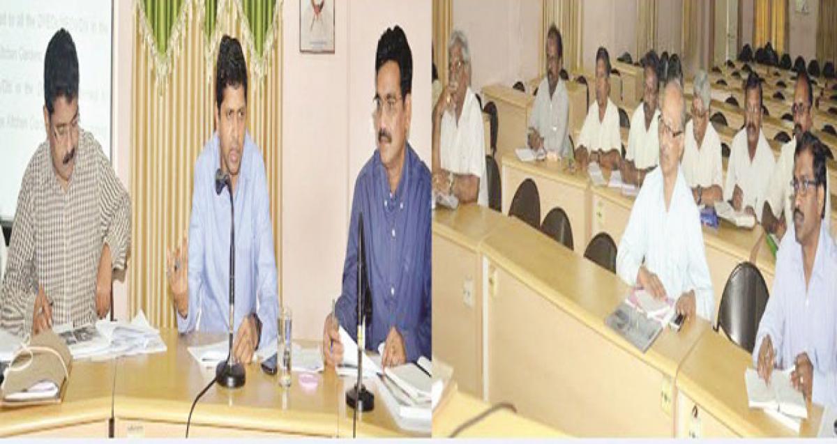 Collector to interact with parents