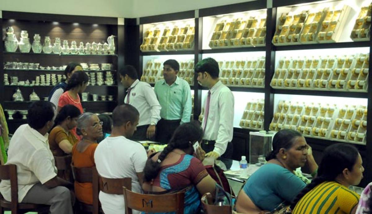 Jewellers do brisk business in city