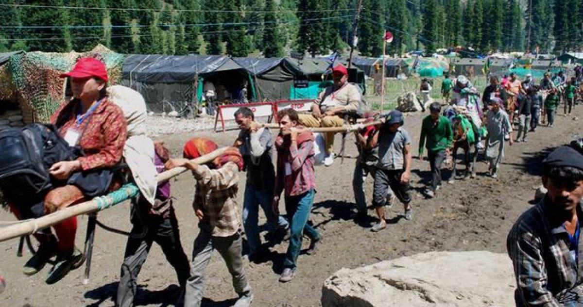 Amarnath Yatris stationed at safe places, will resume journey after situation review