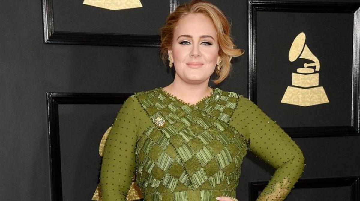 Adele confirms her marriage with Simon Konecki