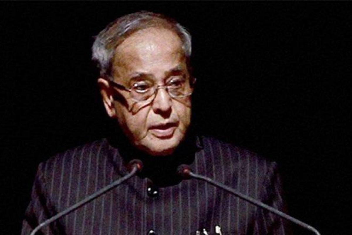 Debate welcome on simultaneous polls: Pranab Mukherjee