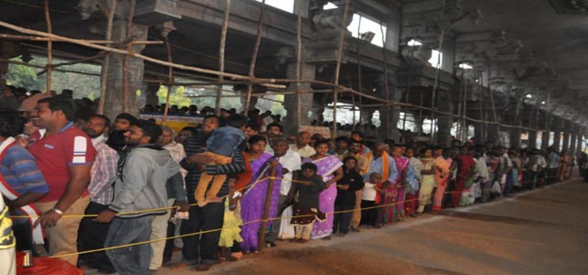 Mukkoti Ekadasi celebrated with fervour