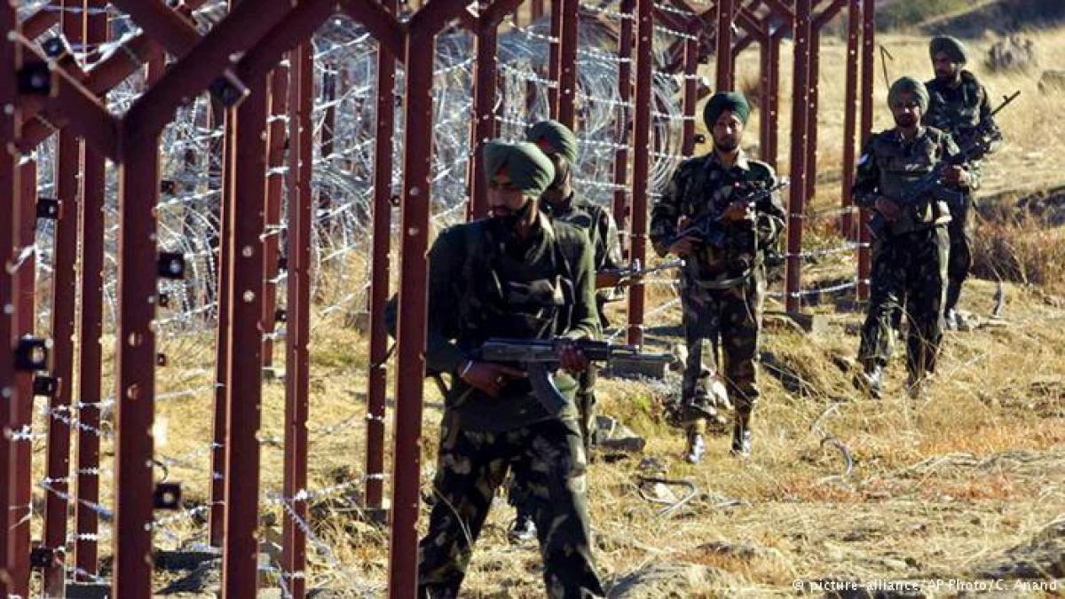 Gunfire exchange between India and Pakistan at border