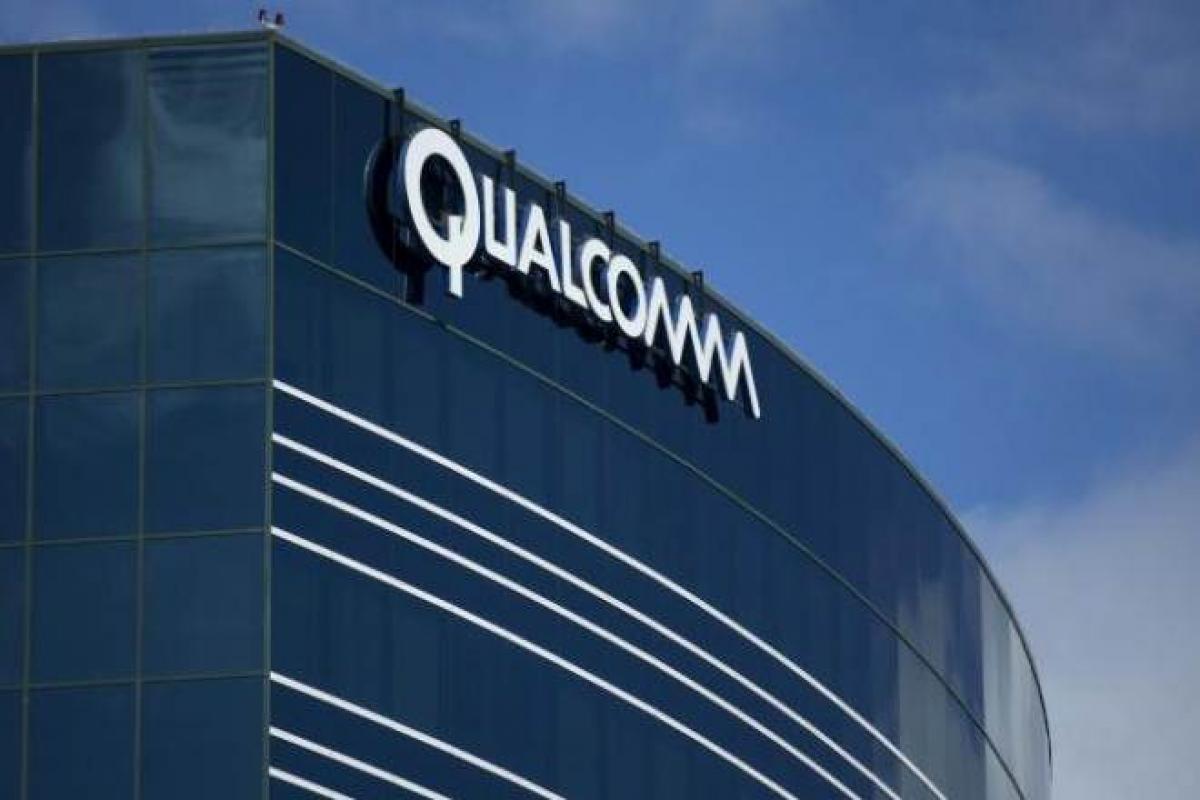 Qualcomm results beat help allay worries over Apple dispute