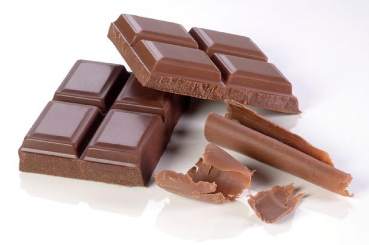Chocoholics have no risk of heart problems, stroke