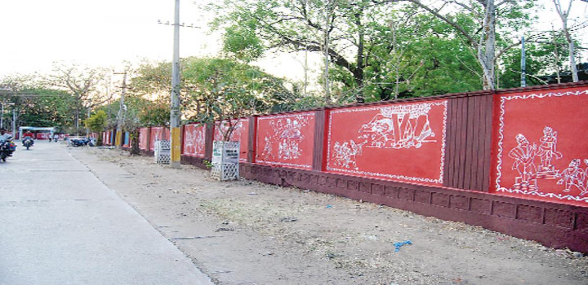 Wall paintings glorify Bhadradri