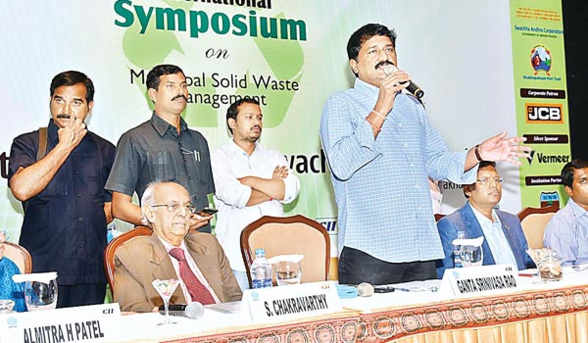 Minister seeks best way for solid waste management