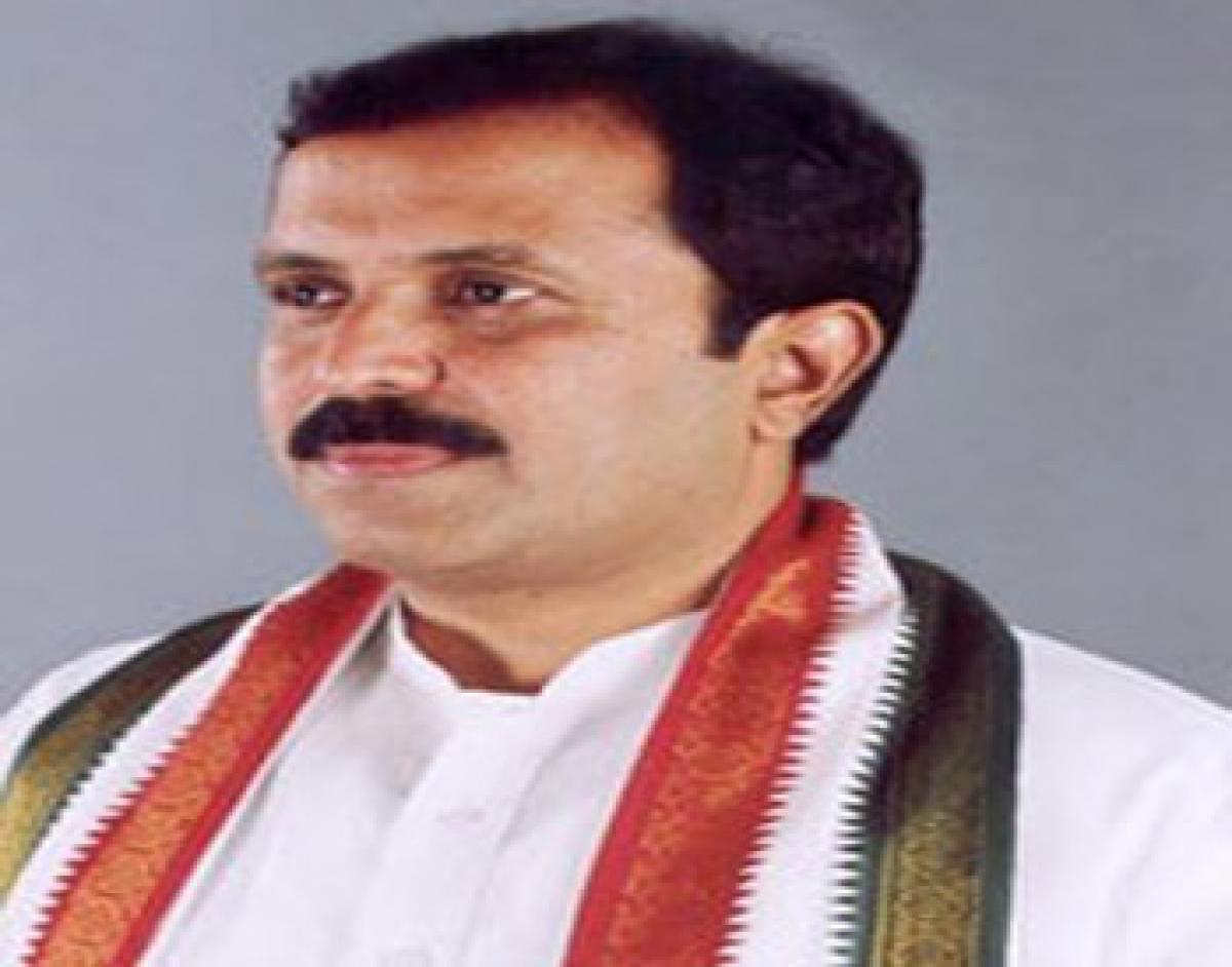 Cong mocks Kavitha’s relief